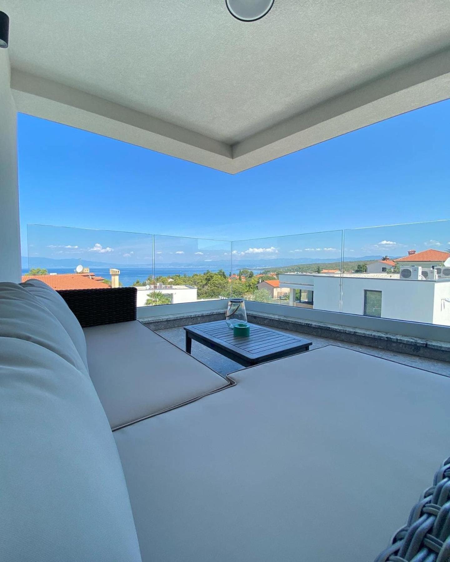 Villa Mirno More Apartments มาลินสกา ภายนอก รูปภาพ
